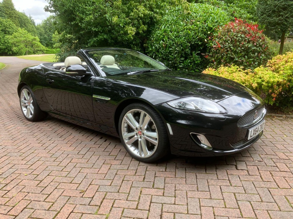 View JAGUAR XK 5.0 V8 Signature
