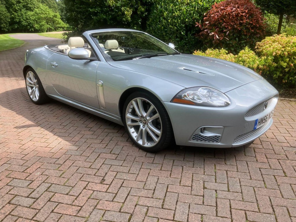 View JAGUAR XKR 4.2 V8