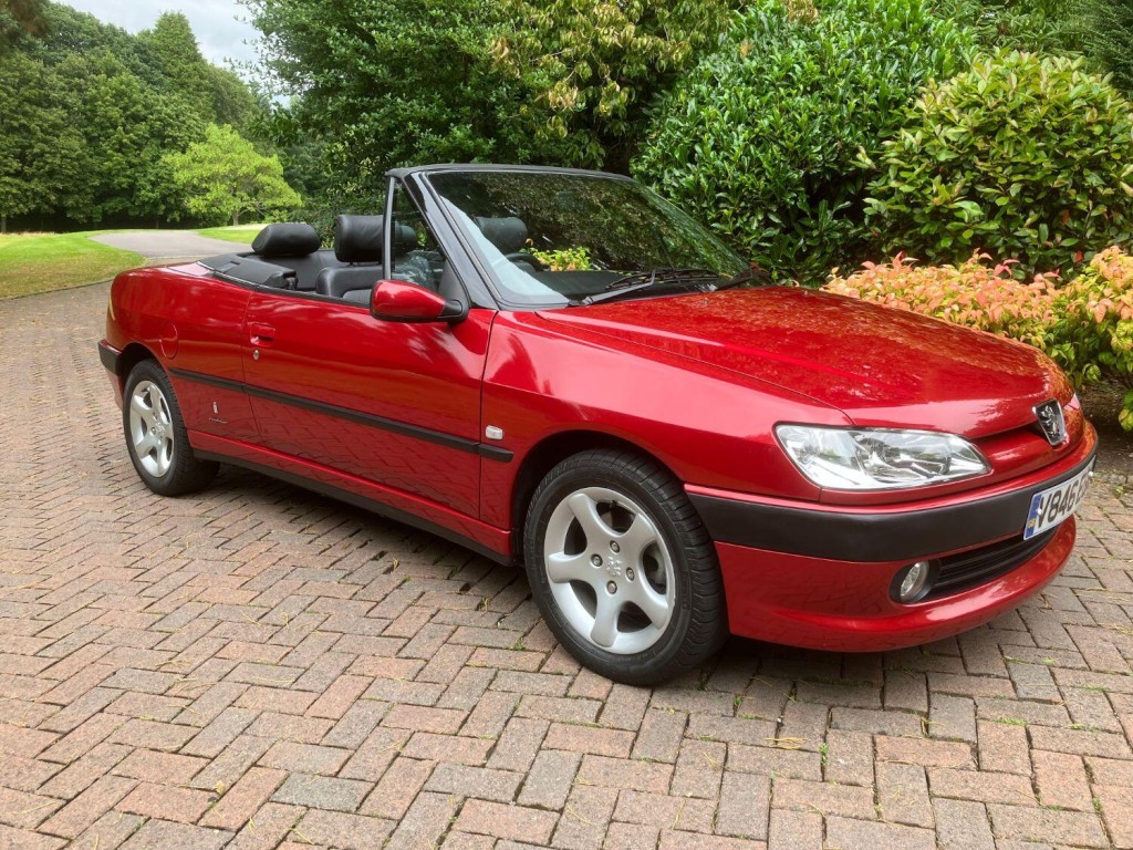 View PEUGEOT 306 2.0