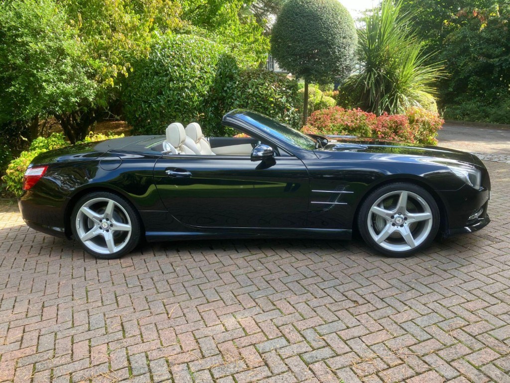 View MERCEDES-BENZ SL 3.5 SL350 AMG Sport 