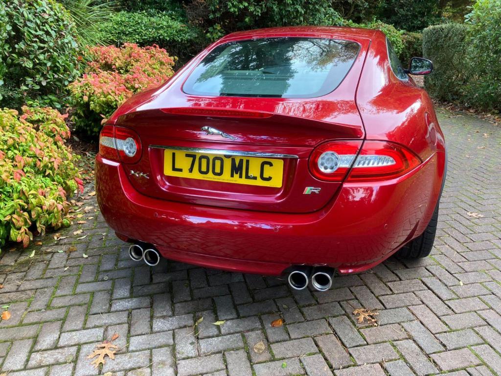 JAGUAR XKR