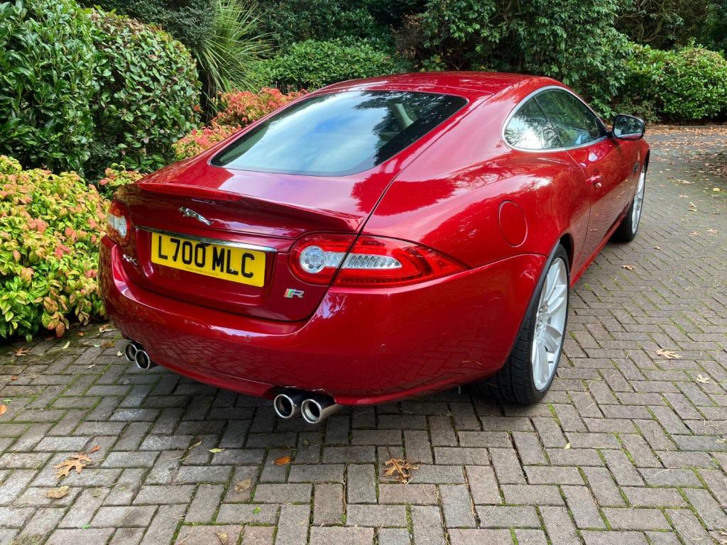 JAGUAR XKR