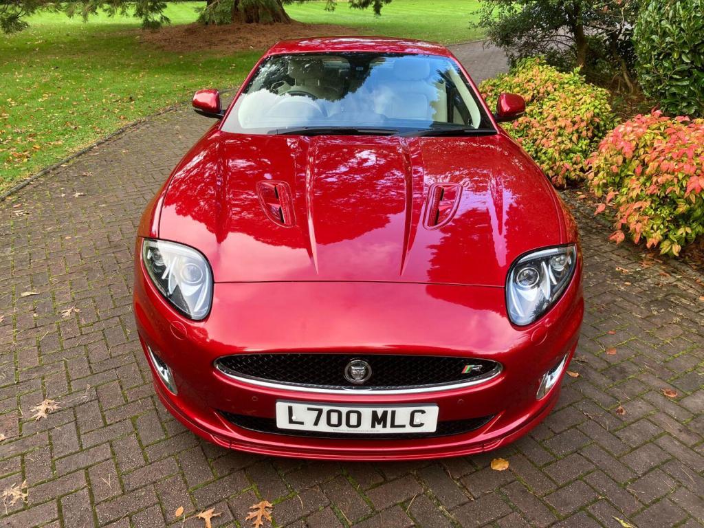 JAGUAR XKR