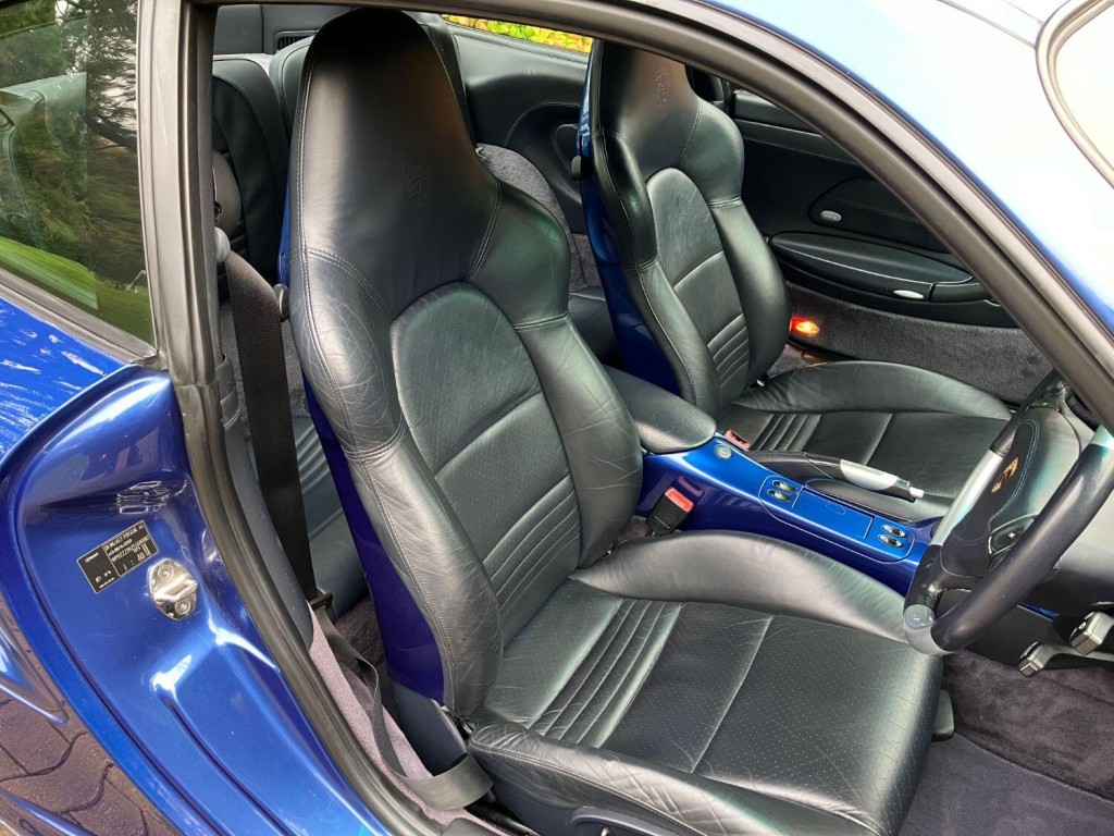 View PORSCHE 911 3.6 996 Turbo S