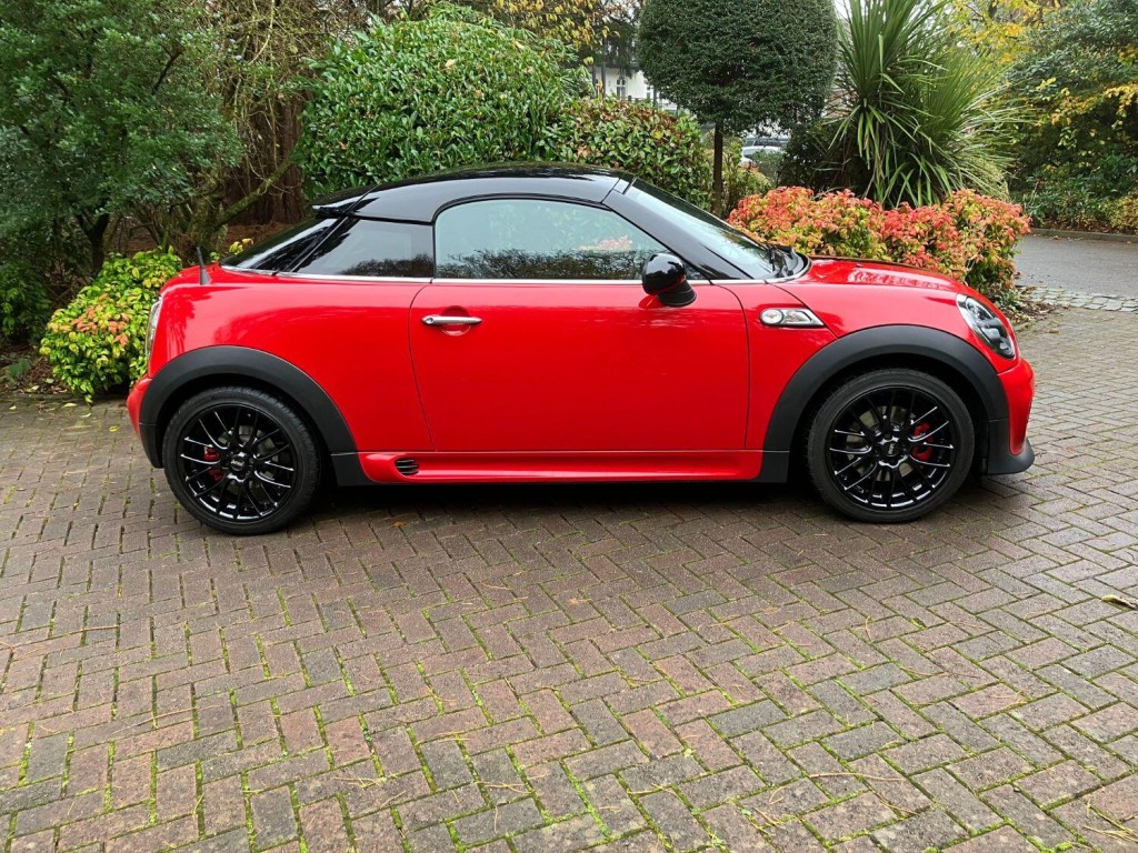 View MINI COUPE 1.6 Cooper S Coupe
