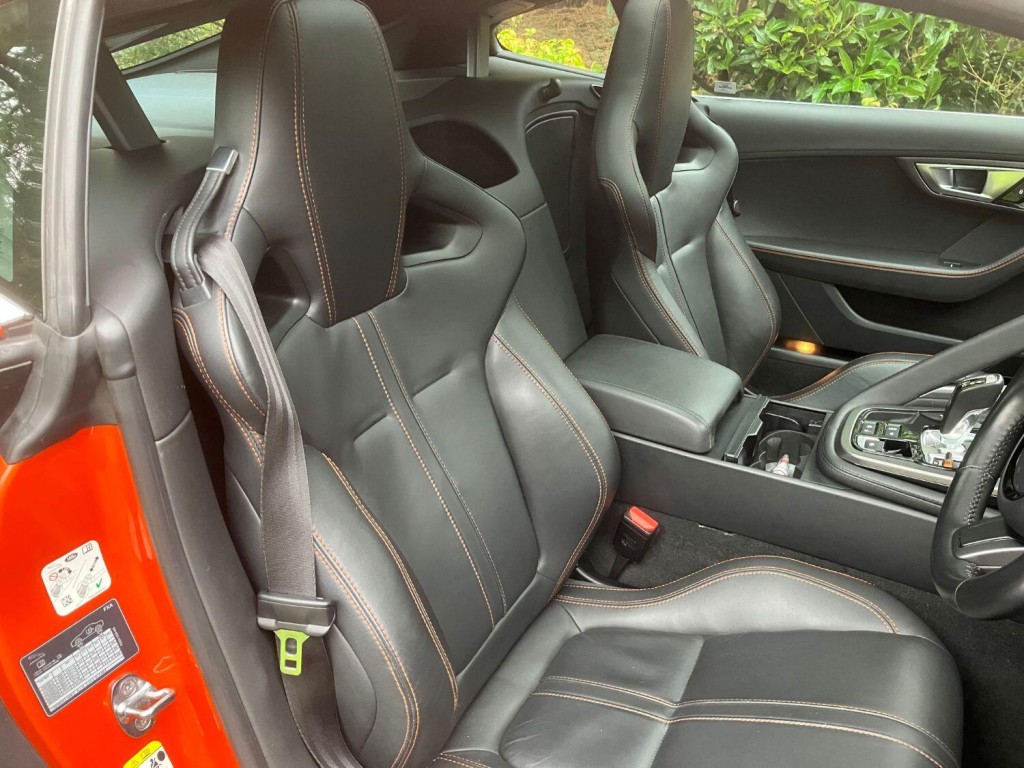 View JAGUAR F-TYPE 3.0 V6 S