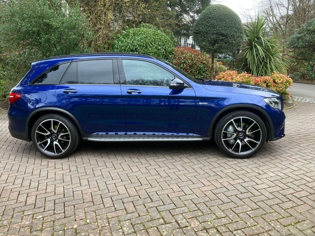 View MERCEDES-BENZ GLC 3.0 GLC43 V6 AMG PREMIUM+