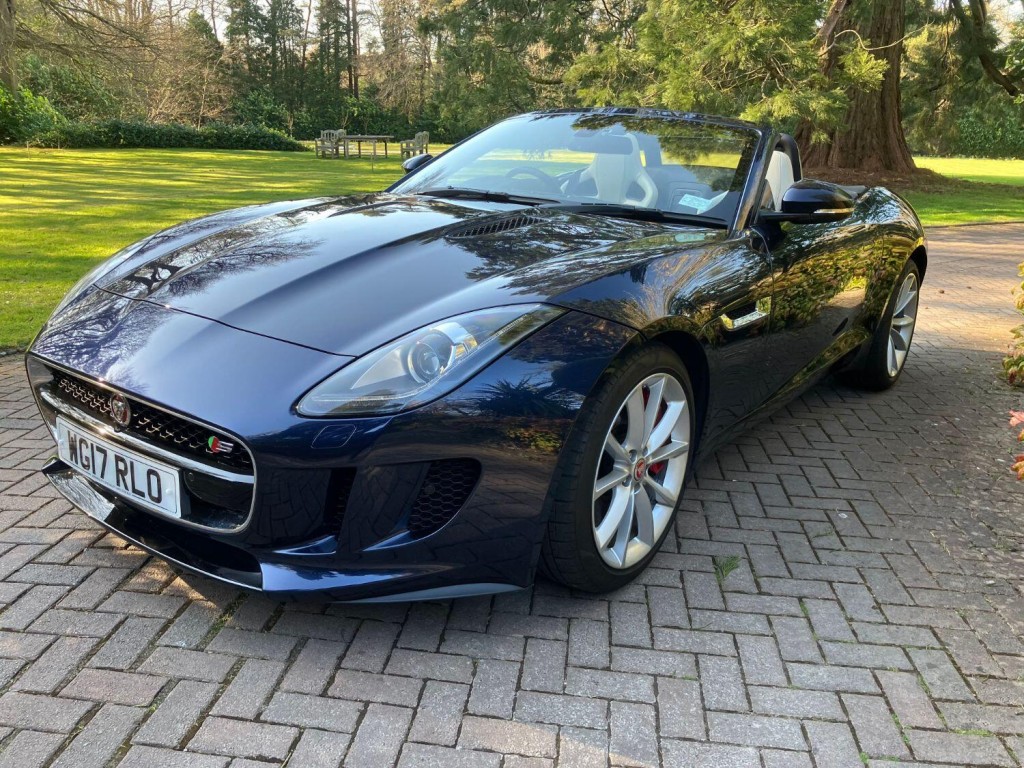 JAGUAR F-TYPE