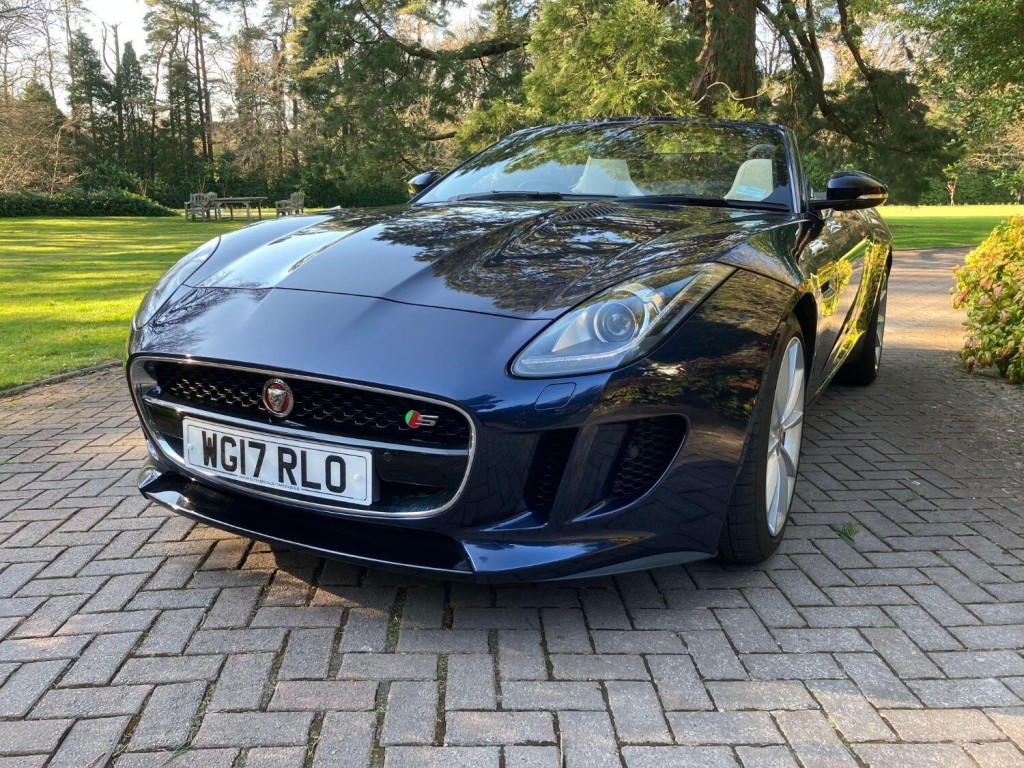 JAGUAR F-TYPE