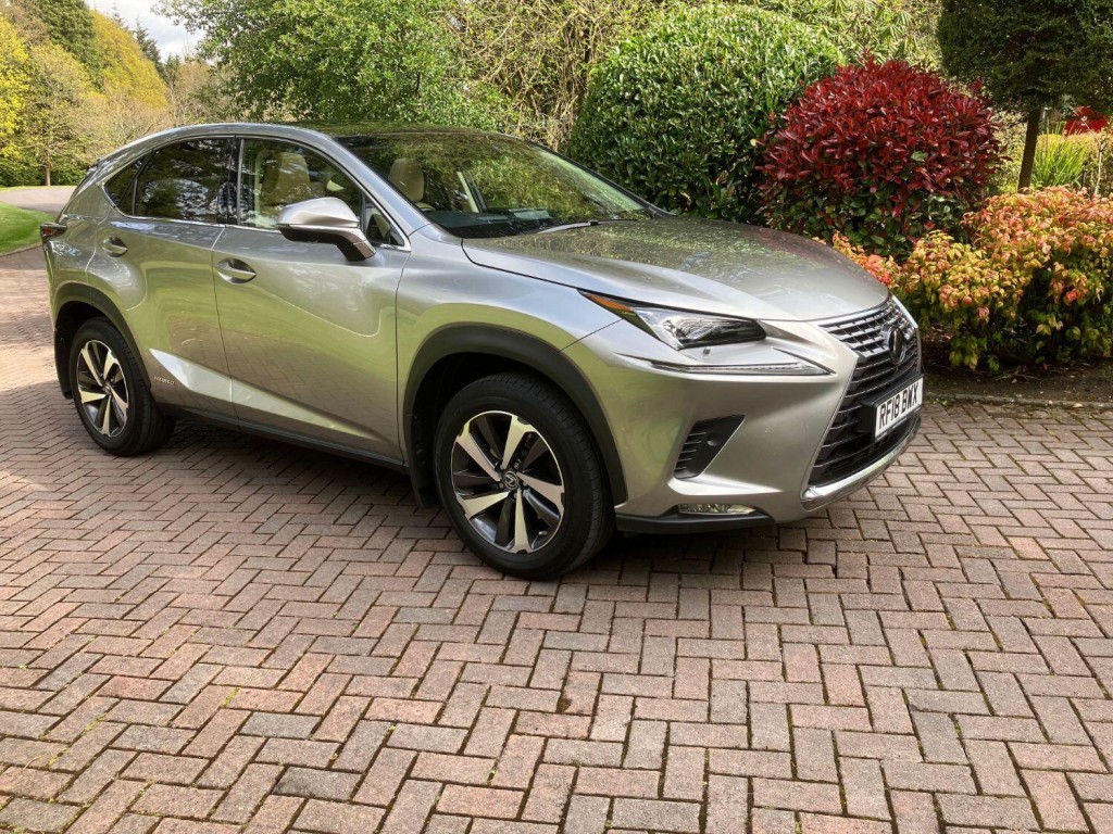 View LEXUS NX 2.5 300h Premier