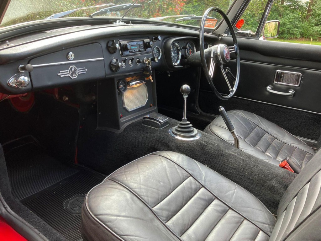 View MG MGB 