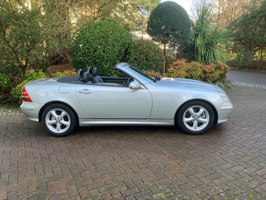 View MERCEDES-BENZ SLK SLK 320 V6