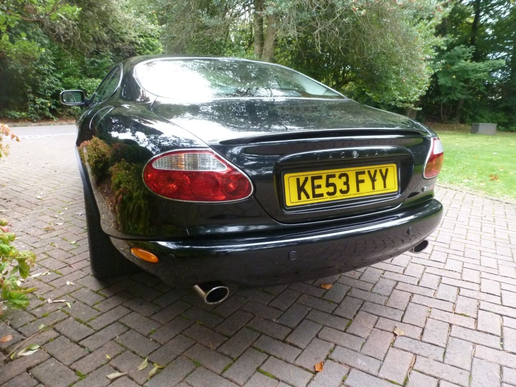 JAGUAR XKR