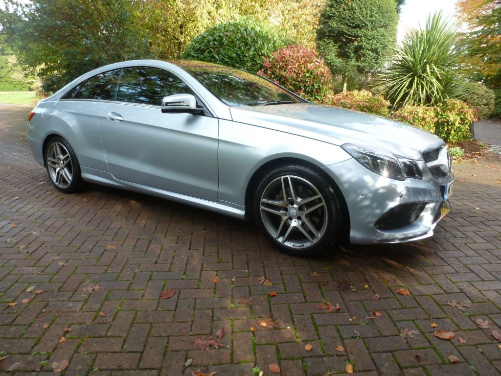 MERCEDES-BENZ E CLASS