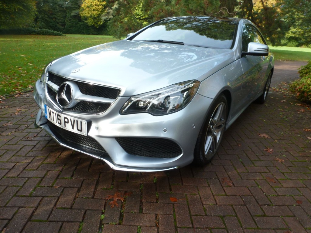 MERCEDES-BENZ E CLASS