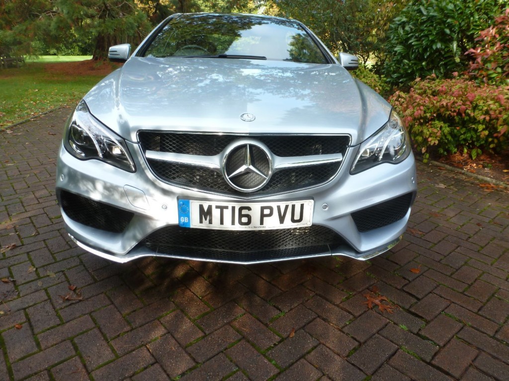 MERCEDES-BENZ E CLASS