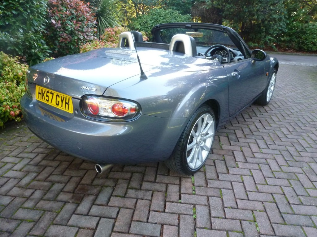 MAZDA MX-5