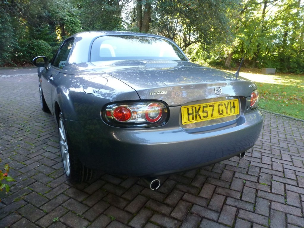 MAZDA MX-5