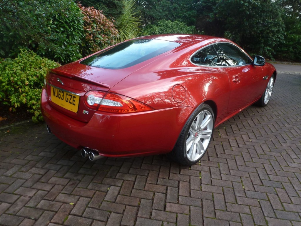 JAGUAR XKR