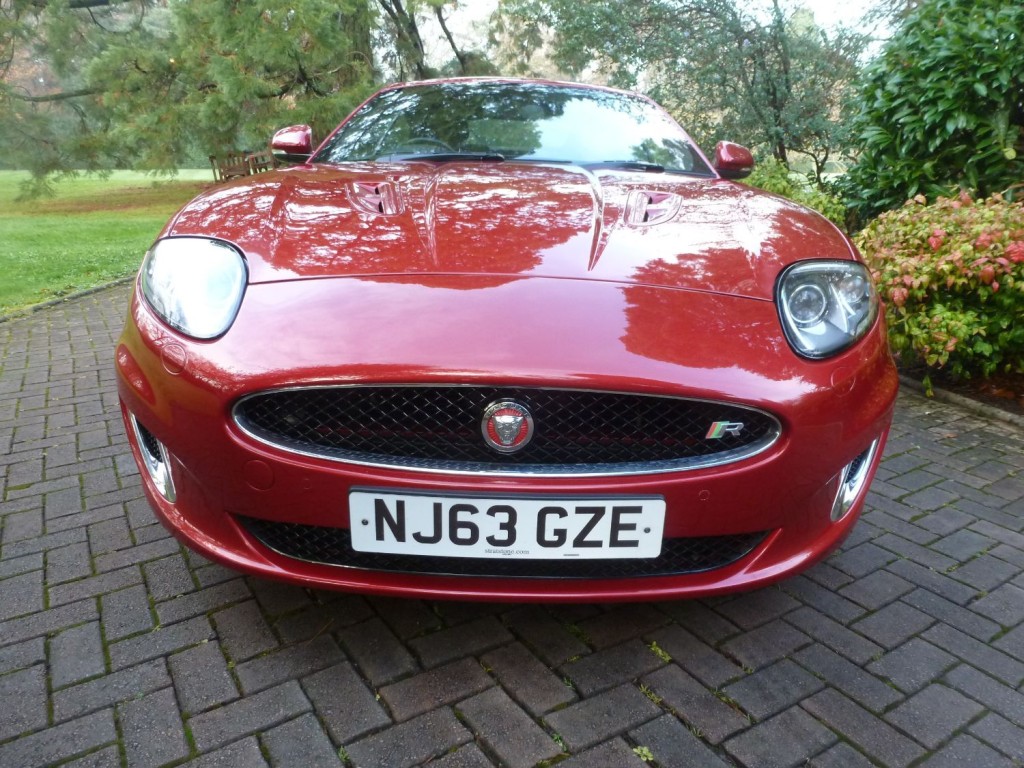 JAGUAR XKR