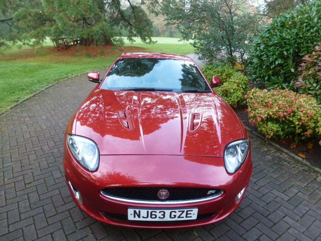 JAGUAR XKR