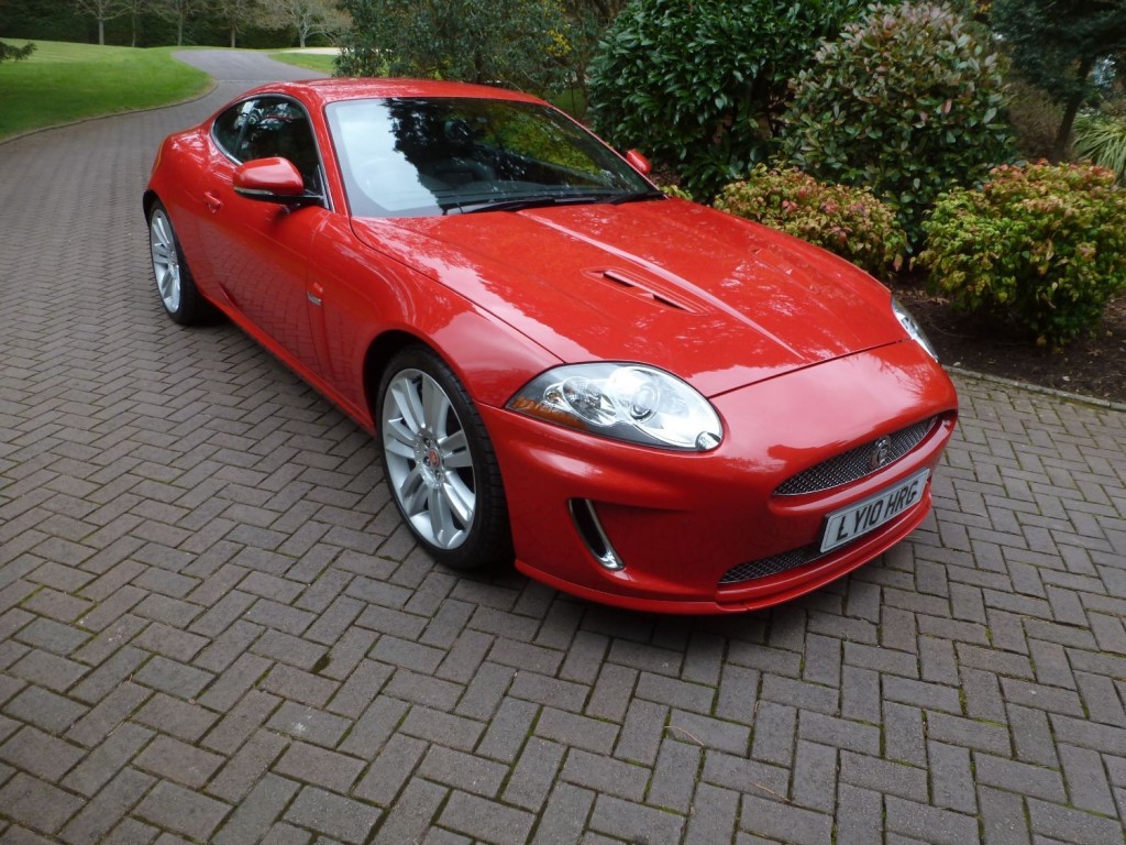 JAGUAR XKR