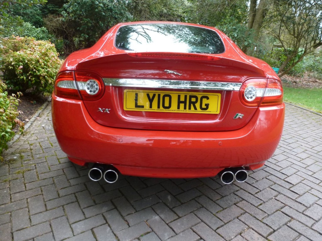 JAGUAR XKR