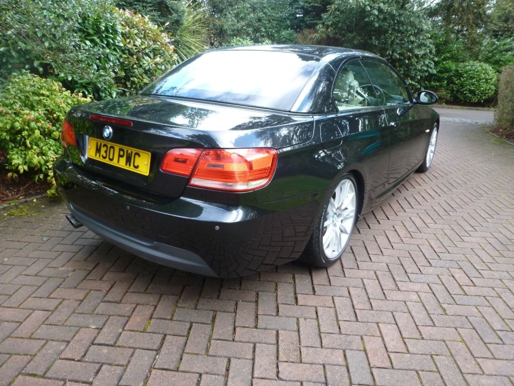 BMW 3 SERIES