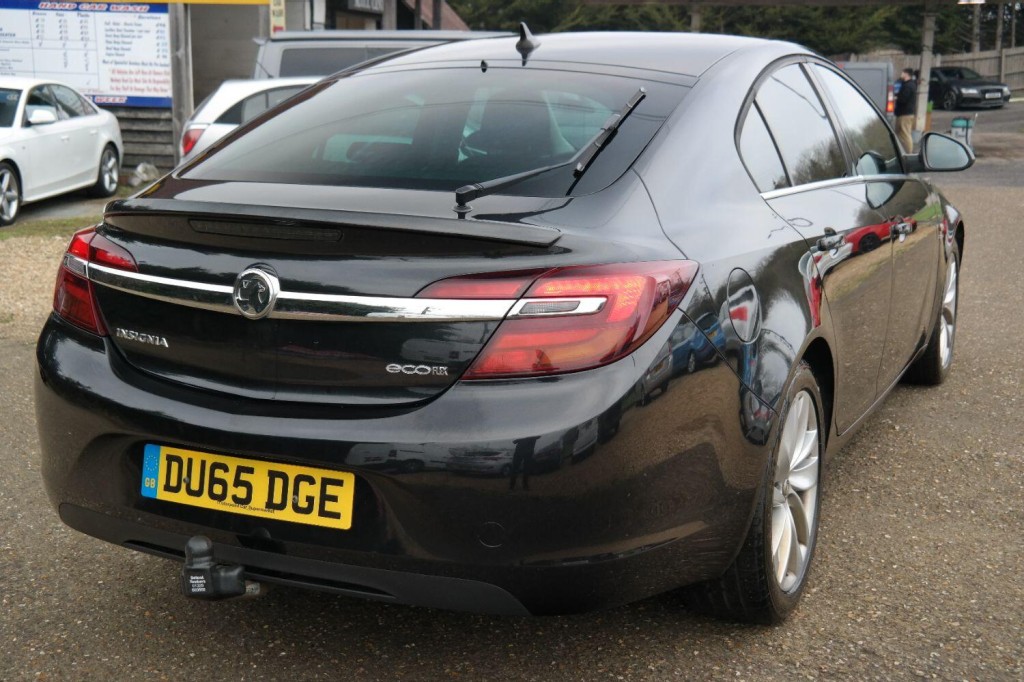 VAUXHALL INSIGNIA