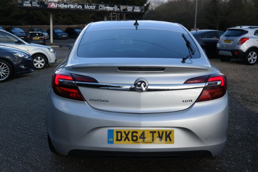 VAUXHALL INSIGNIA