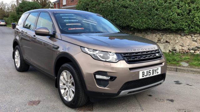 LAND ROVER