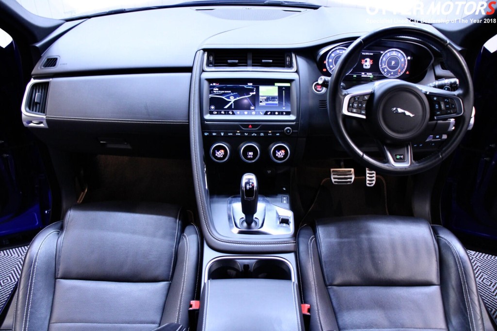JAGUAR E-PACE