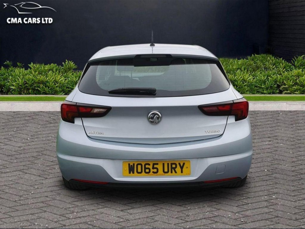 VAUXHALL ASTRA