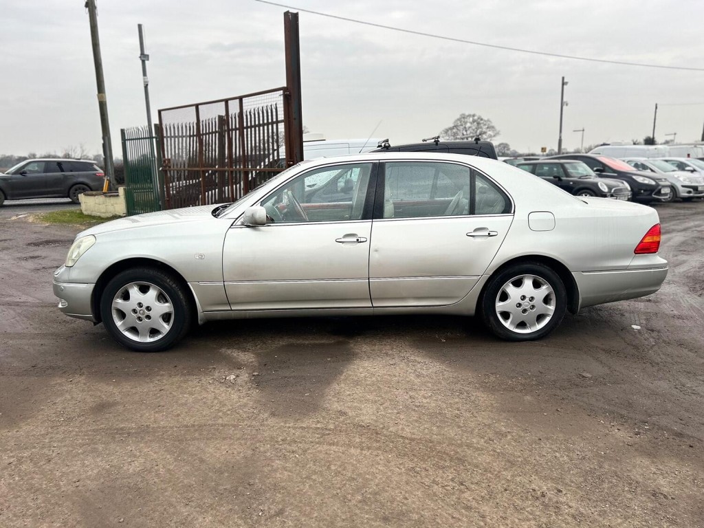 View LEXUS LS 4.3 430