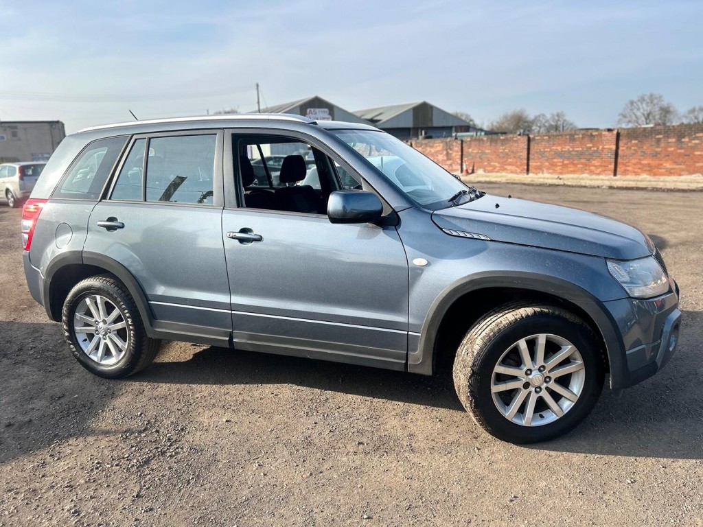 View SUZUKI GRAND VITARA 2.0 16V XEC