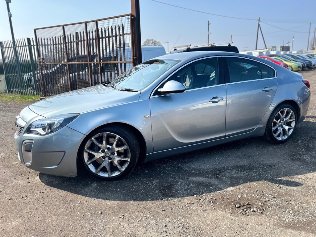 View VAUXHALL INSIGNIA 2.8 T V6 VXR SuperSport