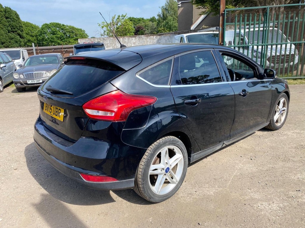 View FORD FOCUS 1.6 TDCi Zetec