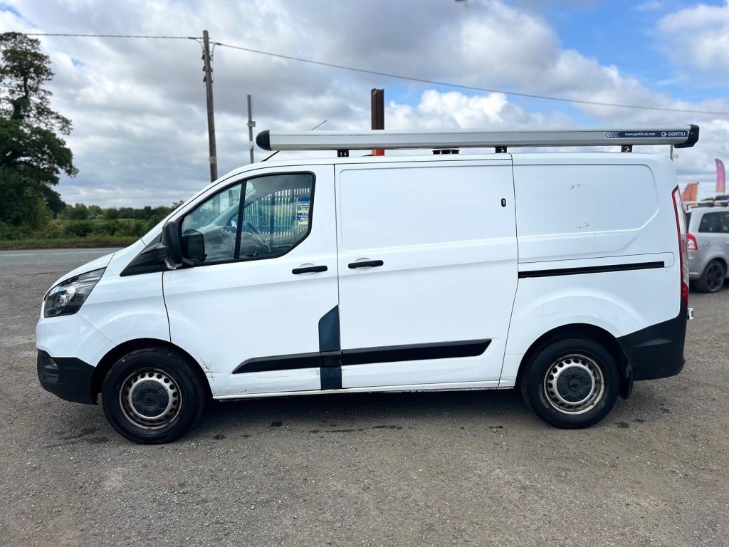 View FORD TRANSIT CUSTOM 2.0 340 EcoBlue Leader