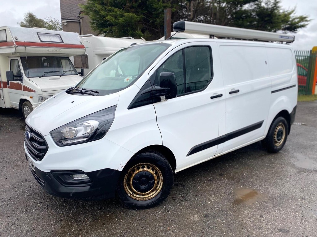 View FORD TRANSIT CUSTOM 2.0 340 EcoBlue Leader