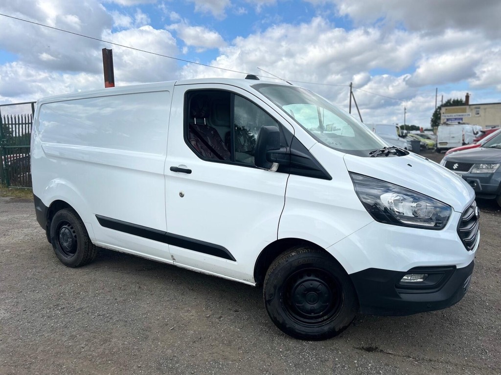 View FORD TRANSIT CUSTOM 2.0 340 EcoBlue Leader