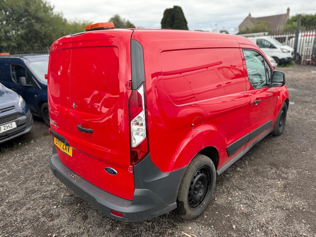 View FORD TRANSIT CONNECT 1.5 TDCi 220