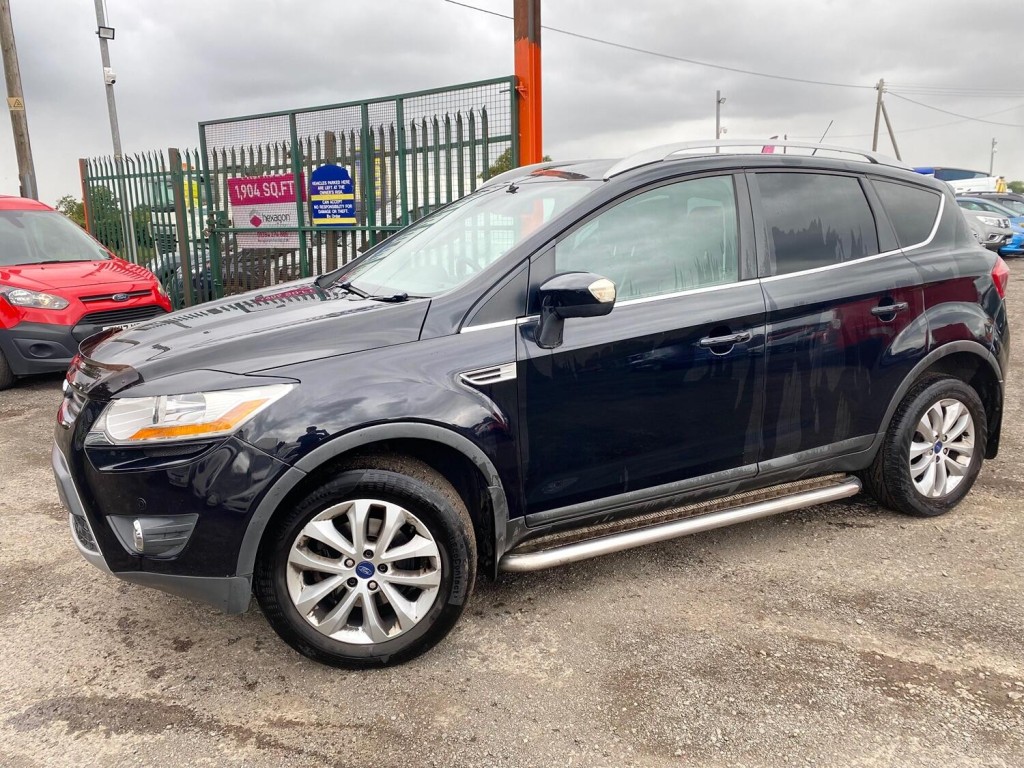 View FORD KUGA 2.0 TDCi Titanium