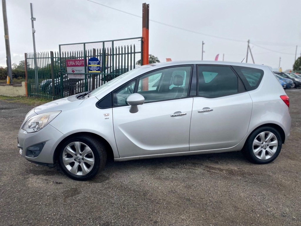 View VAUXHALL MERIVA 1.7 CDTi SE