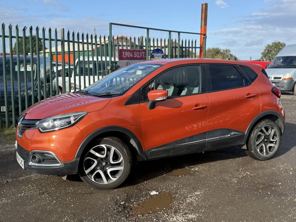 View RENAULT CAPTUR 1.5 Dynamique S MediaNav dCi 90 Stop & Start