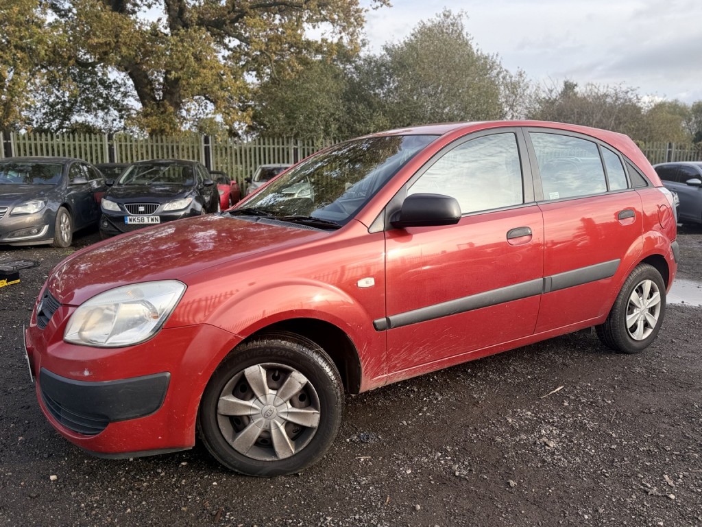 View KIA RIO 1.4 GS