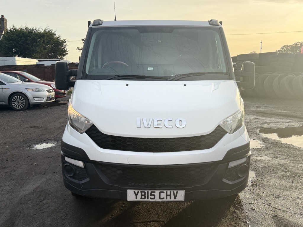 View IVECO DAILY 2.3 TD 11V 35S 3750