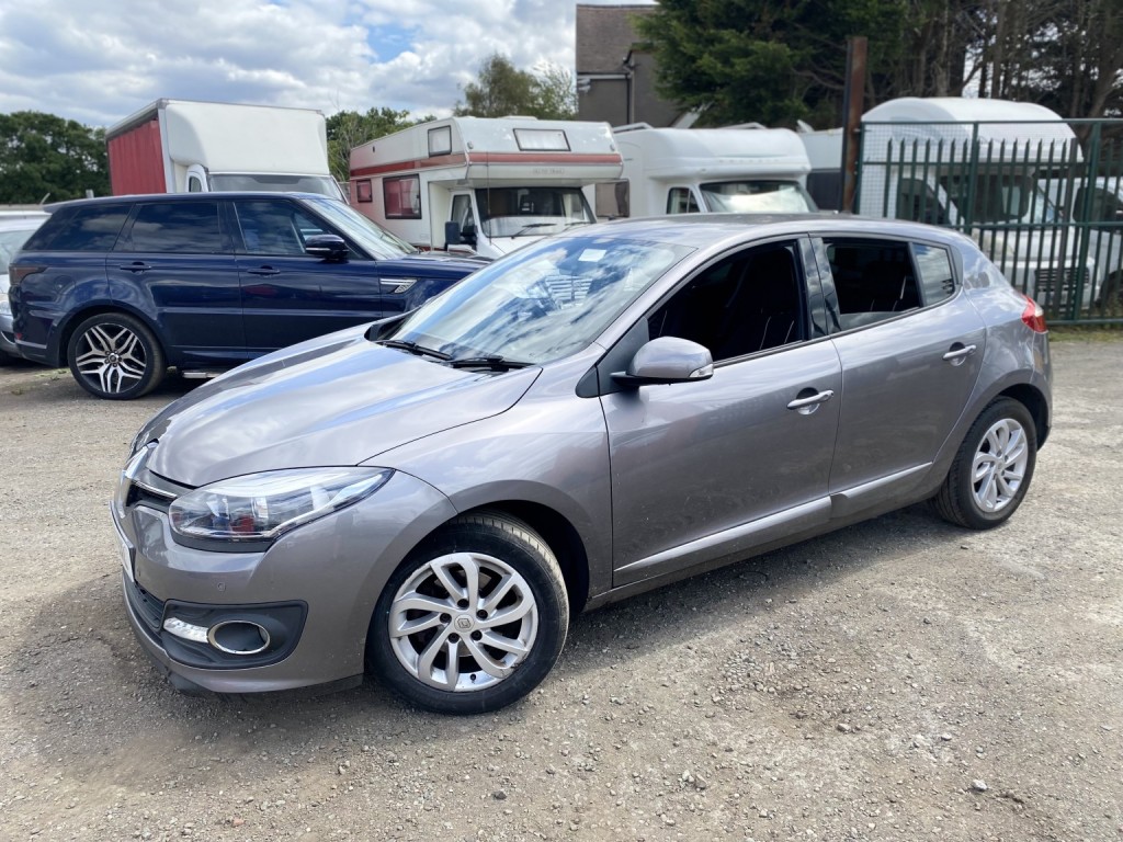 View RENAULT MEGANE 1.5 Dynamique TomTom Energy dCi 110 Stop & Start