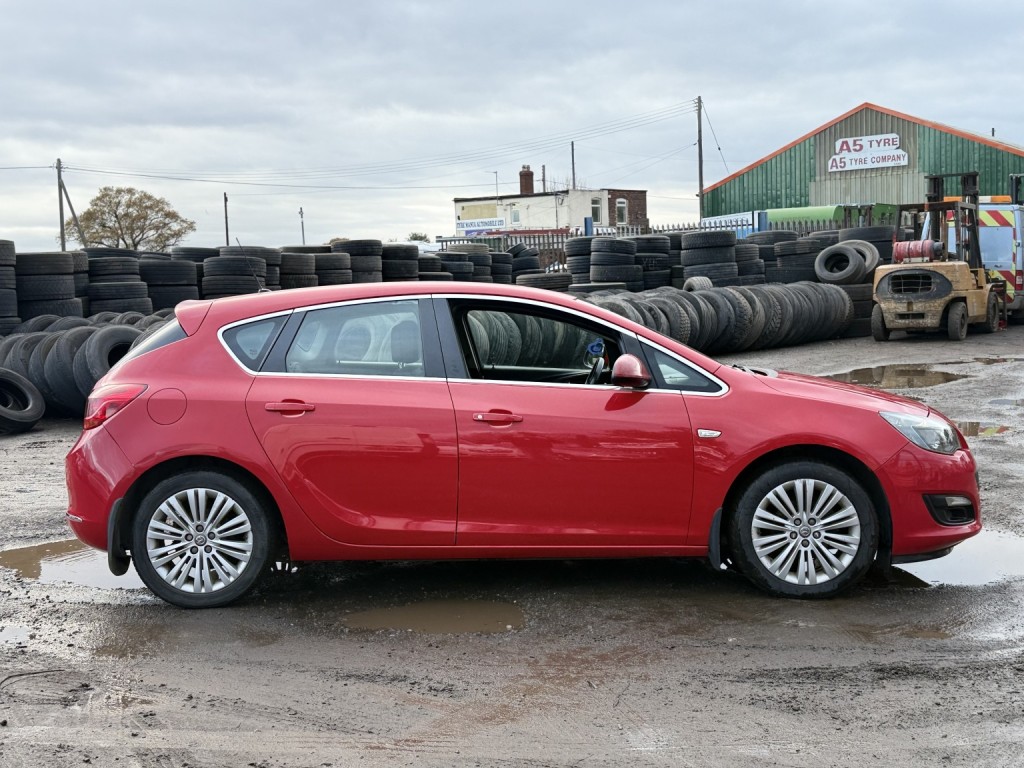 View VAUXHALL ASTRA 1.4 16v Excite
