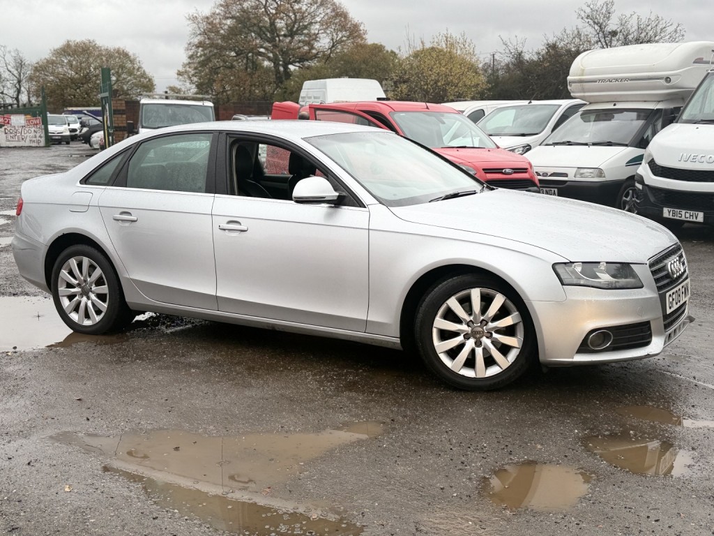 View AUDI A4 2.0 TDI SE