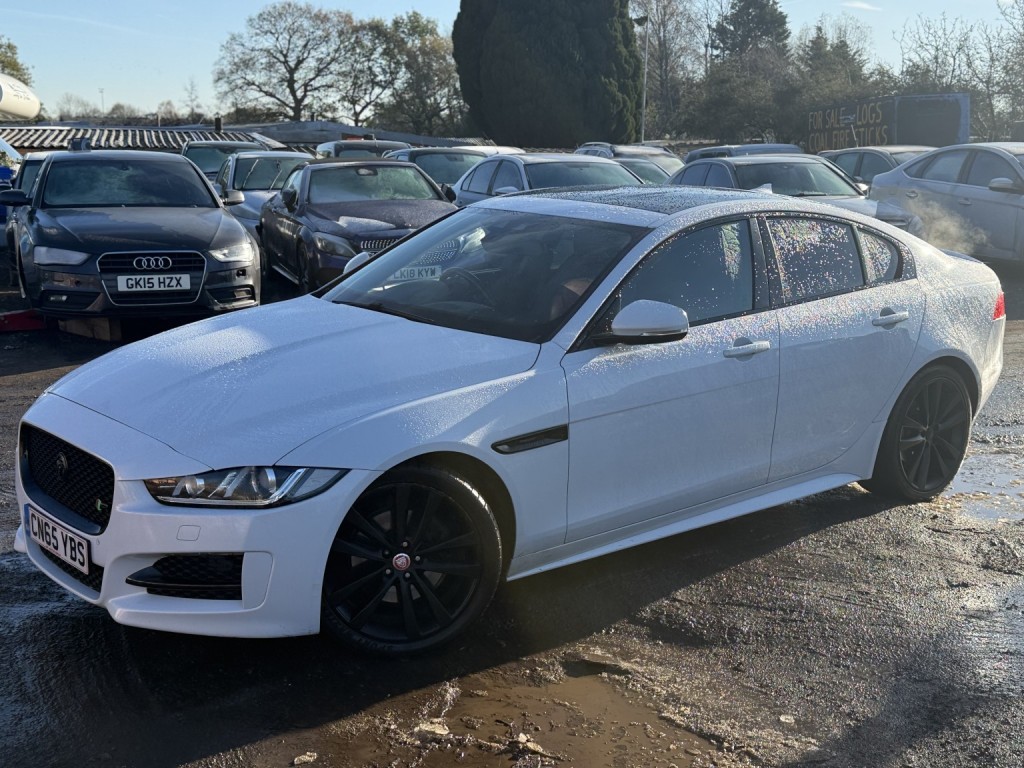 View JAGUAR XE 2.0 d R-Sport